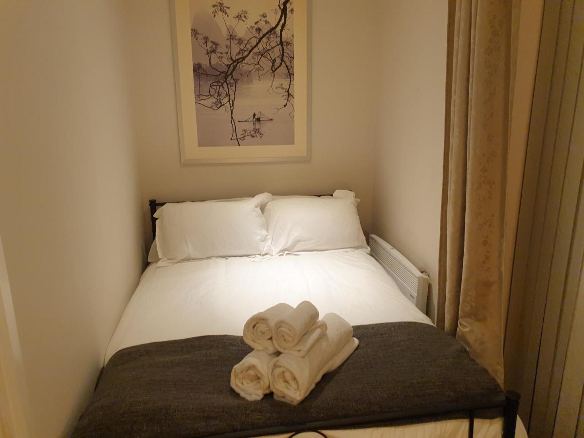 Birmingham Amethyst, 3 Bedroom Apartment 外观 照片