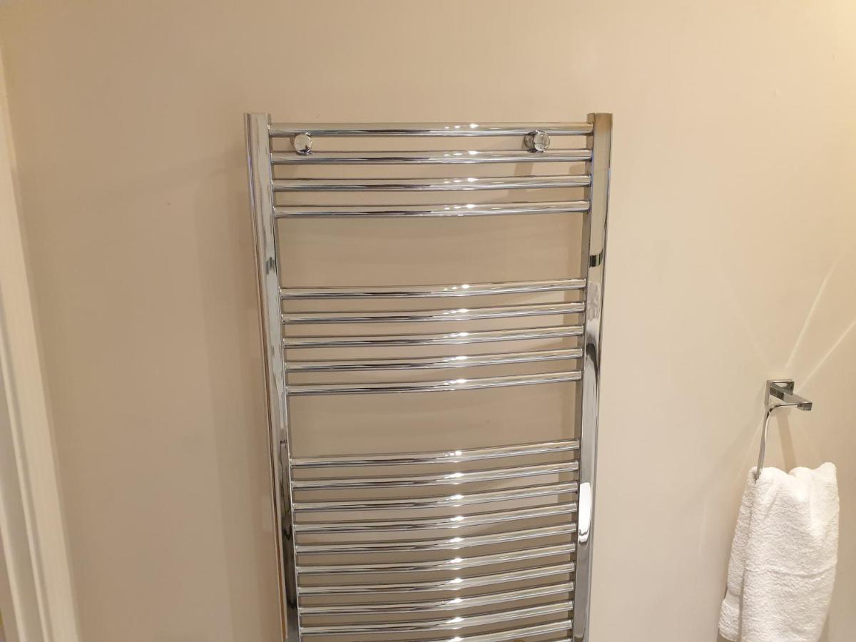 Birmingham Amethyst, 3 Bedroom Apartment 外观 照片
